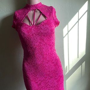 Beautiful fushia dress size M stretch